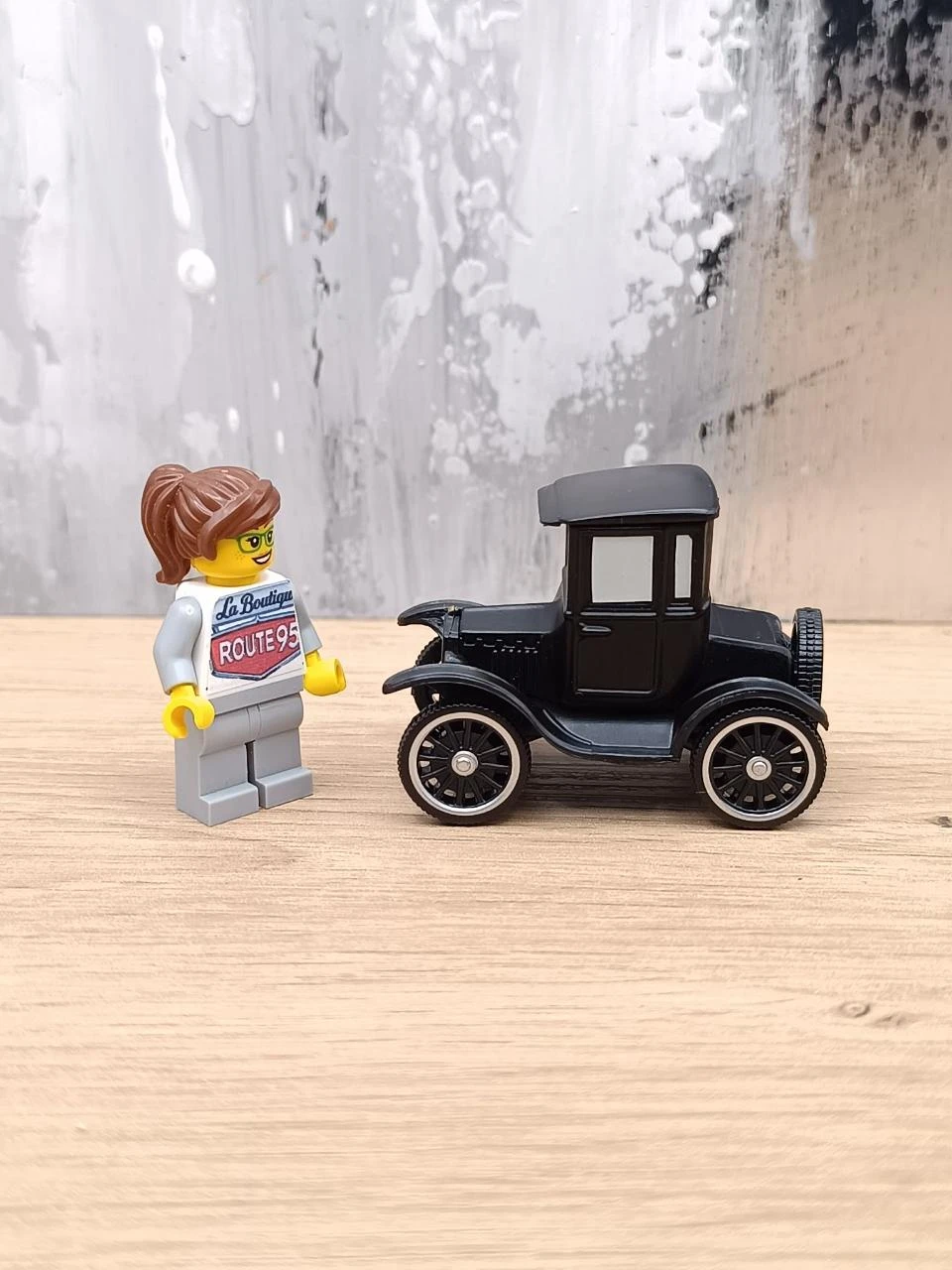 Carro Cars Lizzie - Brinquedo novo (CHS07) – photo 5